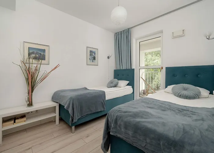 Elegancki Apartament Z Parkingiem I Umeblowanym Balkonem We Wroclawiu By Noclegi Renters