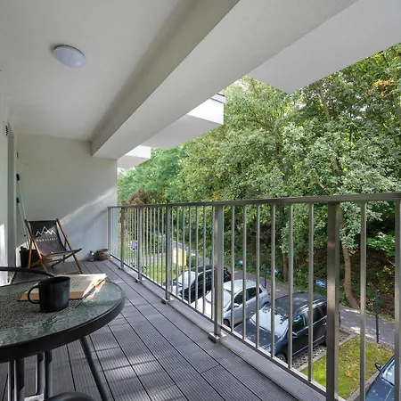 Elegancki Apartament Z Parkingiem I Umeblowanym Balkonem We Wroclawiu By Noclegi Renters Exterior photo
